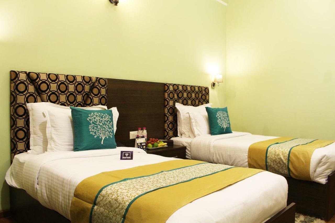 Palette - Solar Residency Hotel Srīnagar Buitenkant foto